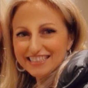 Meet your Posher, Sylvia